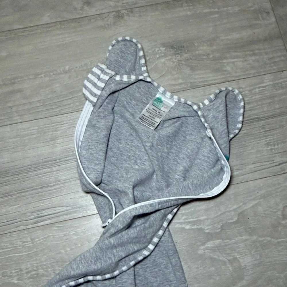 Love to dream Grey Swaddle with Teal Logo